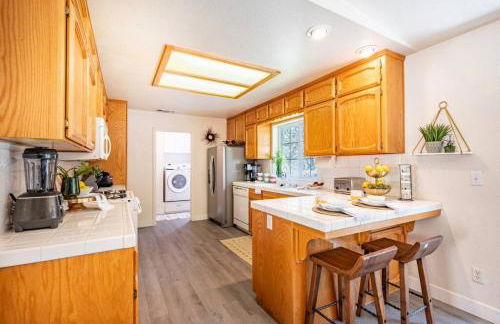 Manic Mountain Forest Cabin 3 miles from Bass Lake - Foto 51