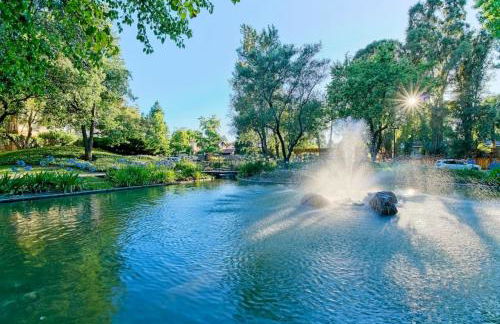 KeyLuxe, Luxury Apartment with Jacuzzi, Pool, Gym, Tennis in Walnut Creek - Photo 19