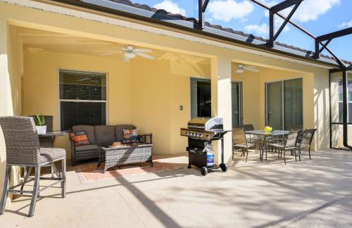 Heated Pool Lazy River Game Room 12 MI to Disney - Foto 3