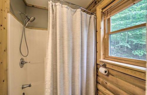 2 Decks and Fire Pit Scenic Beech Mountain Retreat! - Foto 22