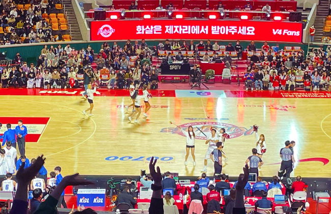 Ingresso de um jogo de beisebol ou de basquete com refeição coreana - Foto 1