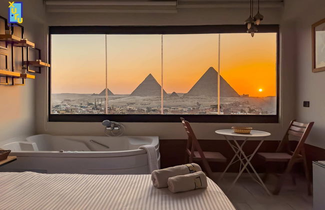 Xuru Stays I Jacuzzi Studios @ The Pyramids - Foto 45