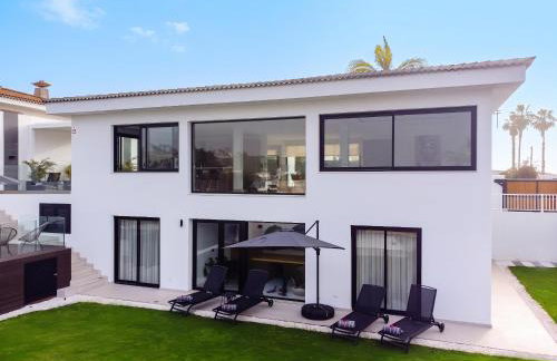 Villa Brisamar mit Meerblick und beheiztem Pool - Foto 6