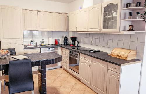 W4 - Urlaubsmagie- Pool, Terrasse, Barbecue - Foto 11