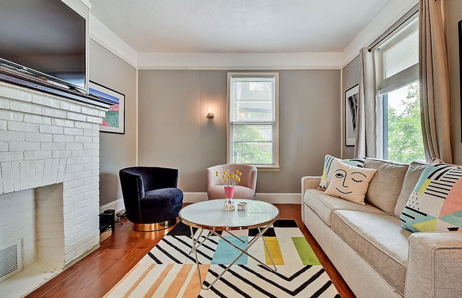 Designer House 5BR! Steps to Downtown/Fountain Sq! - Photo 14