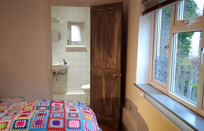 Captivating 2-bed Hideaway Apartment in Gloucester - Foto 2