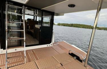 Yacht als Wohnung zu vermieten Hausboot direkt Tempelhofer Hafen - Foto 16