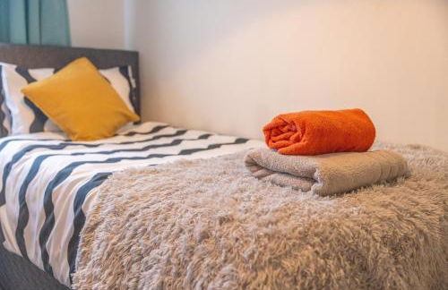 Chic and Cozy, 3 Min from Kingsholm, Parking Incl - Foto 16