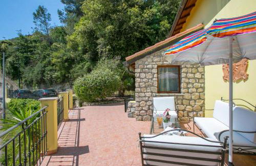 Villa Monte Enrico - Pool And Whirlpool - Happy Rentals - Photo 32