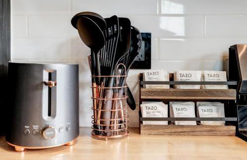 Skyline Yurt: Hot Tub~Wood Stove~WiFi~EVcharger - Foto 10