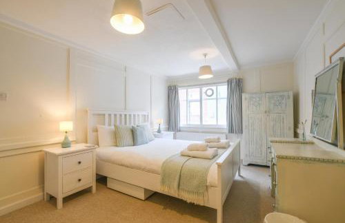 Beresford House - Photo 8