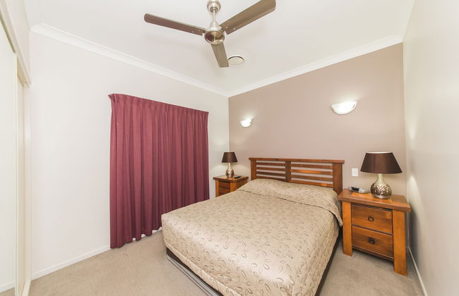 Apartments on Palmer - Photo 6