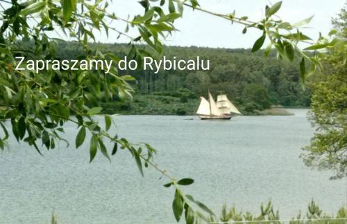 Dom z pięknymi widokami na jezioro ryńskie ilasy. - Foto 33