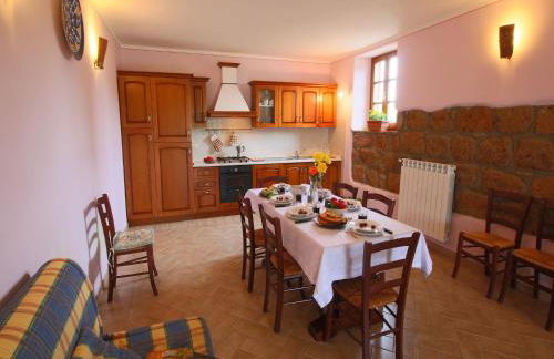 Romantic Farmhouse with Pool - Foto 6