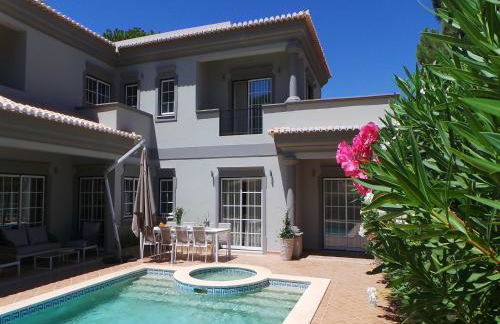 Charming Exceptional Villa in Algarve - Photo 23