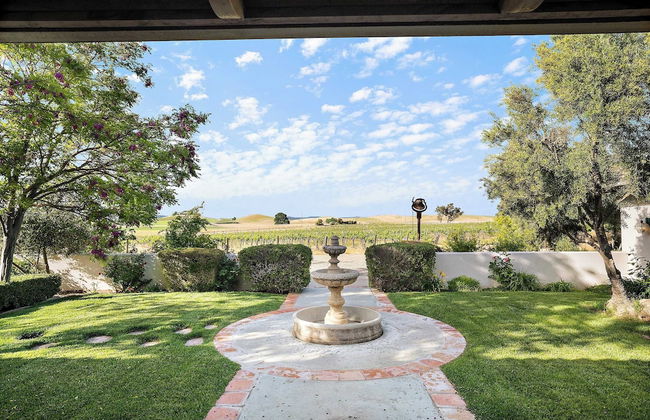 Wellsona Vineyard Retreat + Pool, Hot Tub, Views Main Home + Guest Home - Foto 44