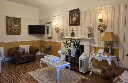 The Old Tramhouse Self Catering Traditional Charming Apartments Located In The Heart Of Historic Stirling For Short-Long Stays In Stirling For Tourism & Events & Contractor Base Stays For Central Belt Area & Open To Book All Year Round - Photo 63