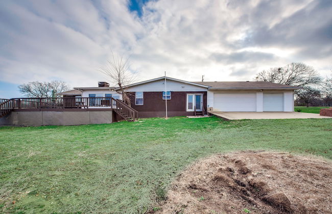 Beautiful Kayewood Waterfront Retreat - Photo 19