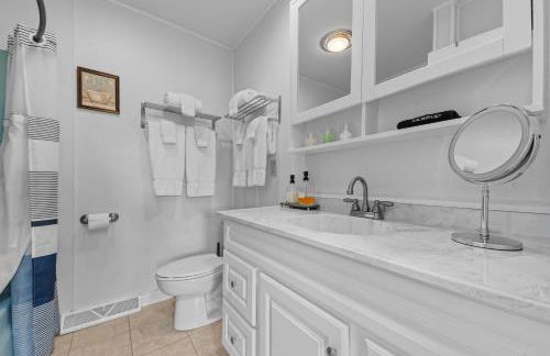 Family Escape with Yard, Fire Pit and EV Charger - Foto 42