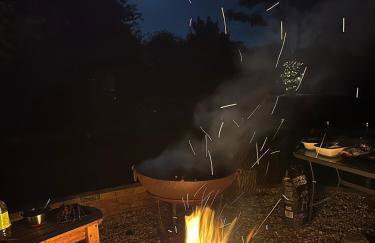 Woodlands Luxury Lake Log Cabin - Vetiver Villa - Foto 9