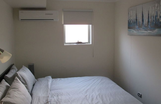 Sleek apartment Unit 87 - Photo 10