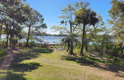 Sea Island Seclusion Marsh View with Beach Pass - Foto 2