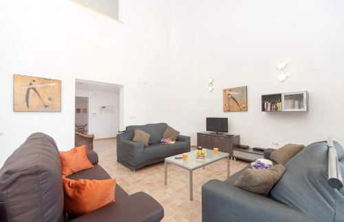 Villa Fresno by Villa Plus - Photo 33