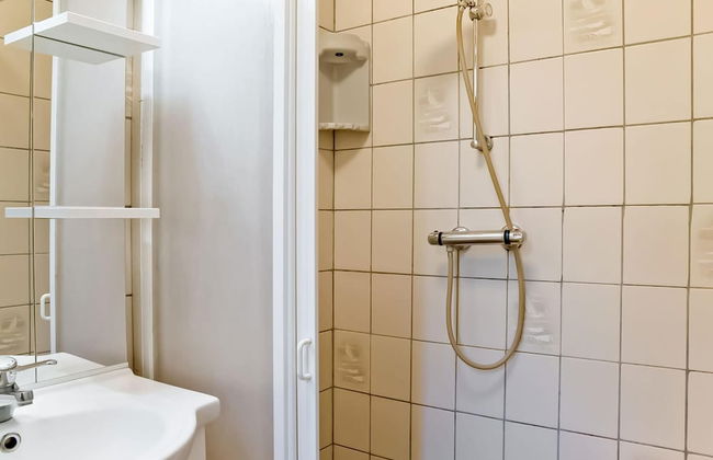 A Small Studio of a Nature Stone House - Foto 12