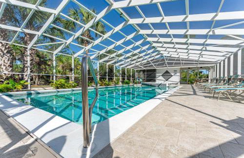 SunScape & SeaScape Beachfront Vacation Home - Foto 20