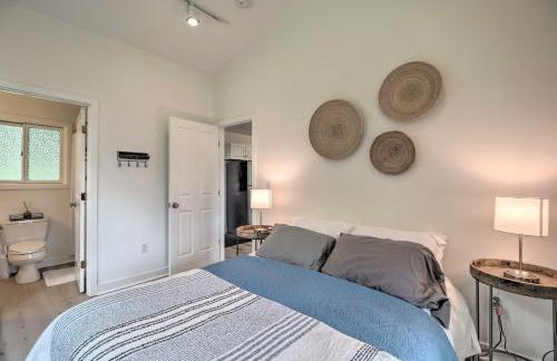 Airy and Bright Hideaway Near Smugglers Notch! - Foto 16