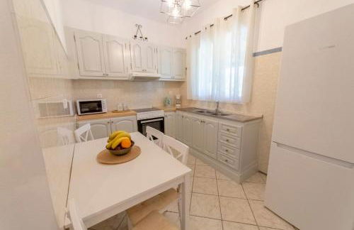 ELIZABETH by Antigone - Photo 10