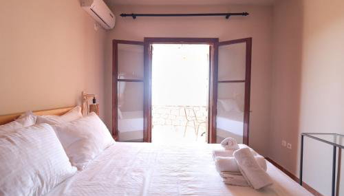 CASA DI MANI KOTRONI Vacation 2 bedroom Maisonette with shared pool - Foto 3