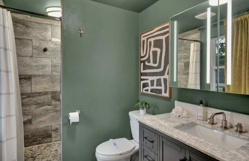 Private Indoor Pool Estate with Hot Tub - Foto 31