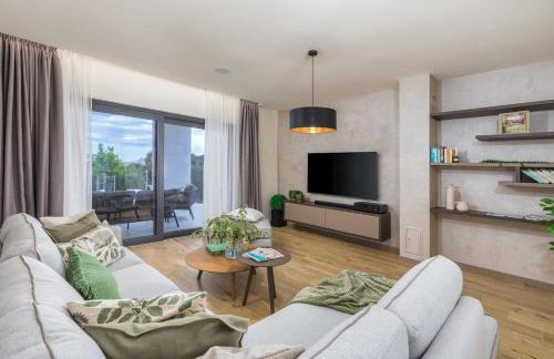 Villa Lastine by Villsy - Photo 31