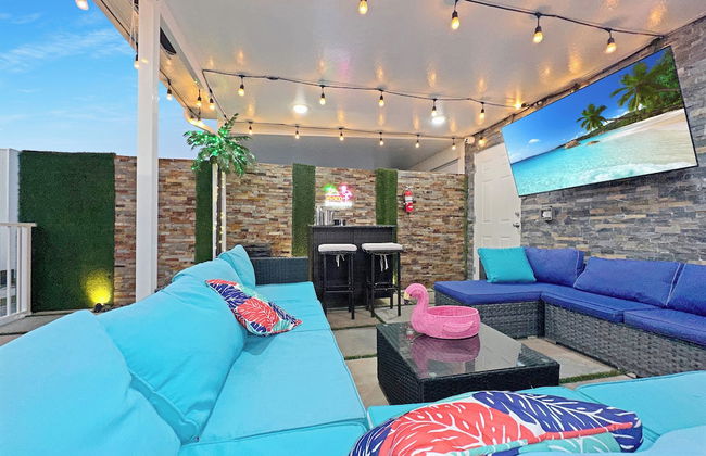 Experience Luna Sky! 65" TV Bar BBQ go FL Keys - Foto 29