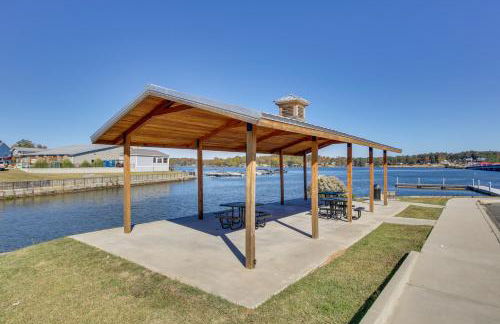 Dock Access Pet-Friendly Lake Greenwood Gem! - Foto 28