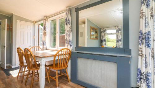 Valley Lodge - Photo 4