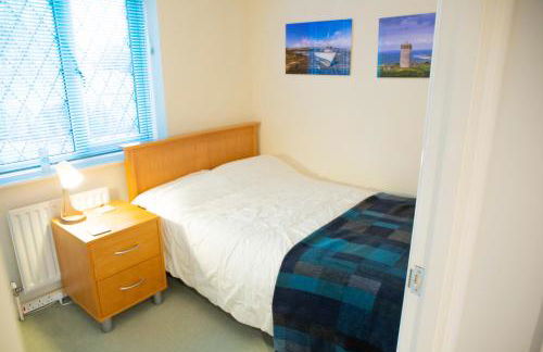 Reeve House - 2-Bed - FREE Parking & Wi-Fi - Foto 17