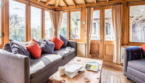 3 Bed in Cranbrook oc-56347 - Photo 3, Other