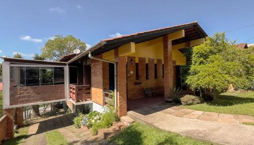 Casa com Vista, Lareira e Churrasqueira na Serra - Foto 4