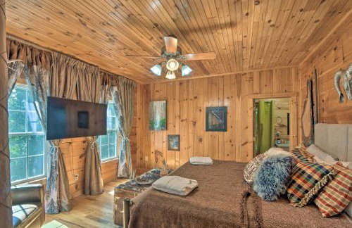 Lovely Lake Hartwell Retreat Dock, Deck and Grill! - Foto 12