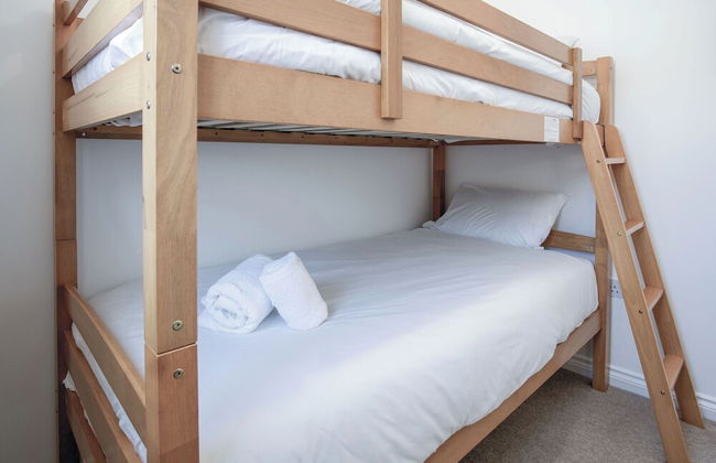 Swn Y Mor - 4 Bedroom - Llanelli - Foto 9