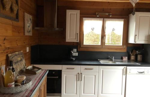 Chalet avec Jacuzzi et Piscine, déco soignée esprit cocooning - Foto 14