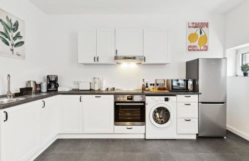 Modern-Netflix-Messe-Veltins Arena-Free Parking - Foto 7