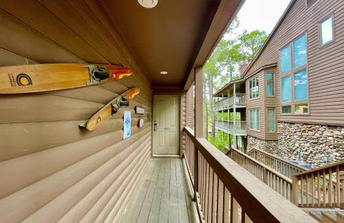 80BPD, Four bedroom, two 1 2 bath log-sided condo with lake view , garage condo - Foto 6