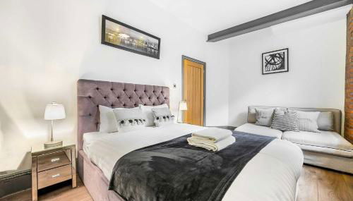 Industrial 2BR Apt, Liverpool City Centre Sleeps 8 - Foto 5, towels