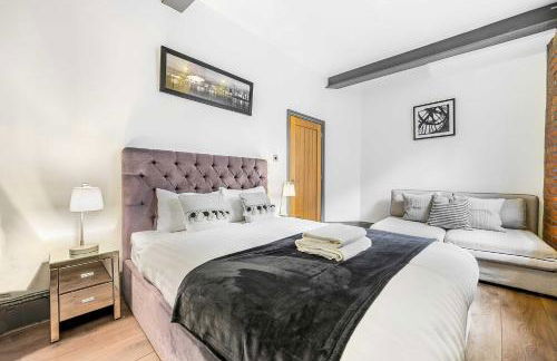 Industrial 2BR Apt, Liverpool City Centre Sleeps 8 - Foto 5