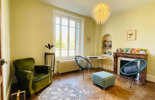 Charmante maison bourguignonne avec grand jardin et parking - Foto 9