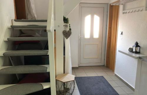 Ferienwohnung mit Balkon in Calden - Photo 3