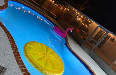 Hot Tub, Heated Pool, Games, Photo-worthy murals! - Foto 20